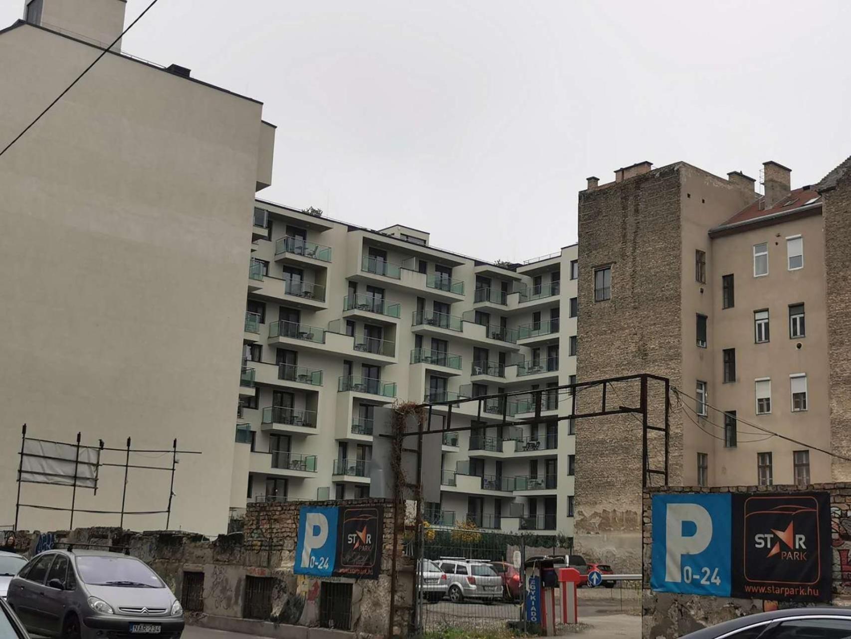 E34 Apartment Budapest Exterior photo